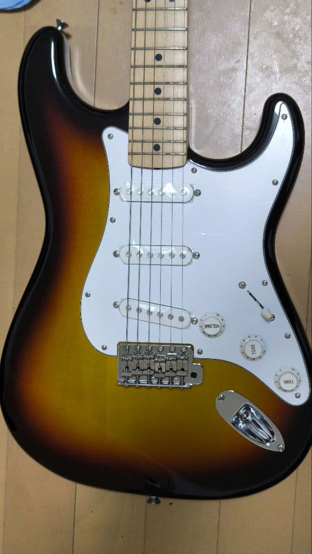 Fender japan ST-STD ストラトキャスター ケース他付属品付き