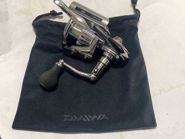 ダイワ 24インパルト 3000XH-LBD 未使用品