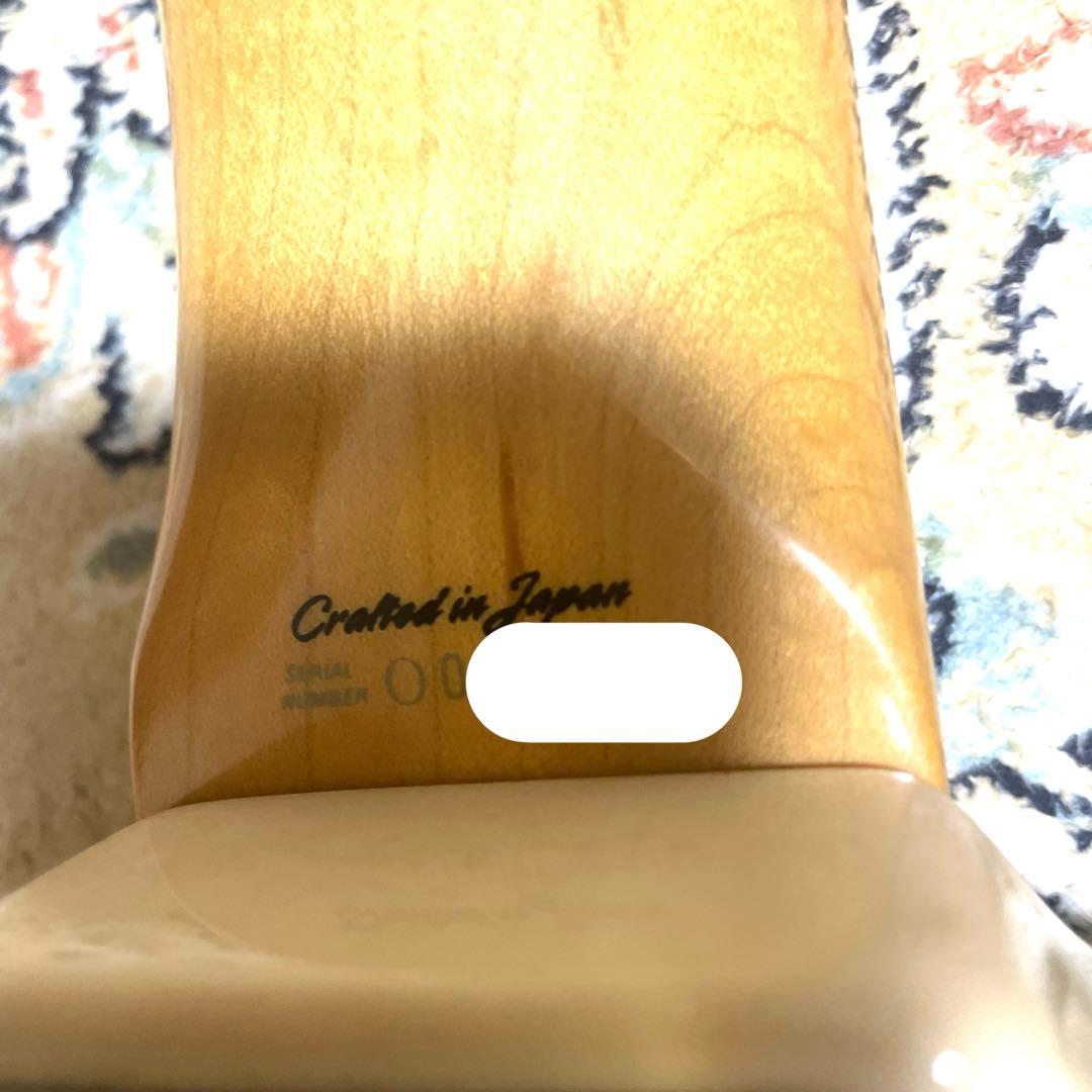 フェンダー　ストラトキャスター　クリーム