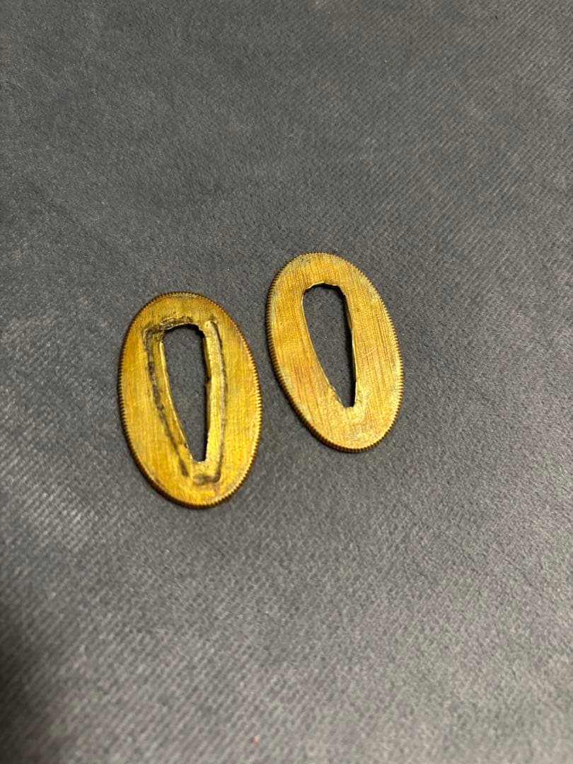 刀の部品　銅に金巻き？