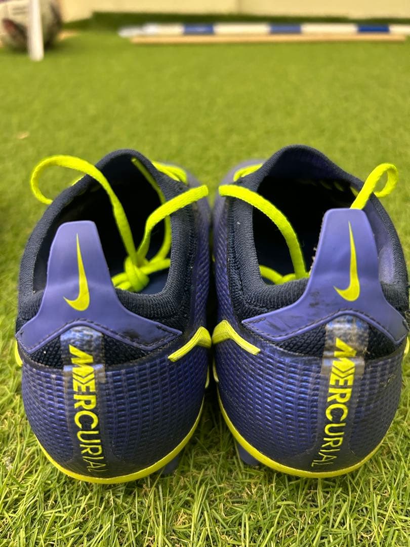 ナイキ　マーキュリアルヴェイパー14 エリートAG