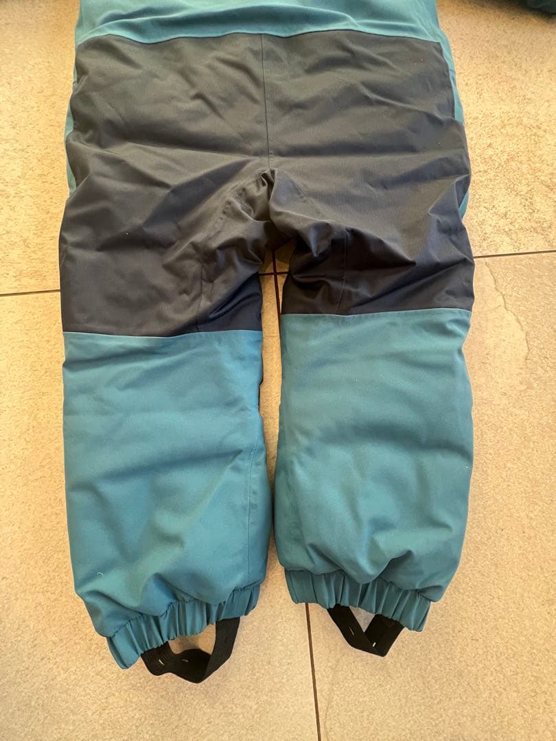Patagonia 子ども用スキーウェア 12-18M