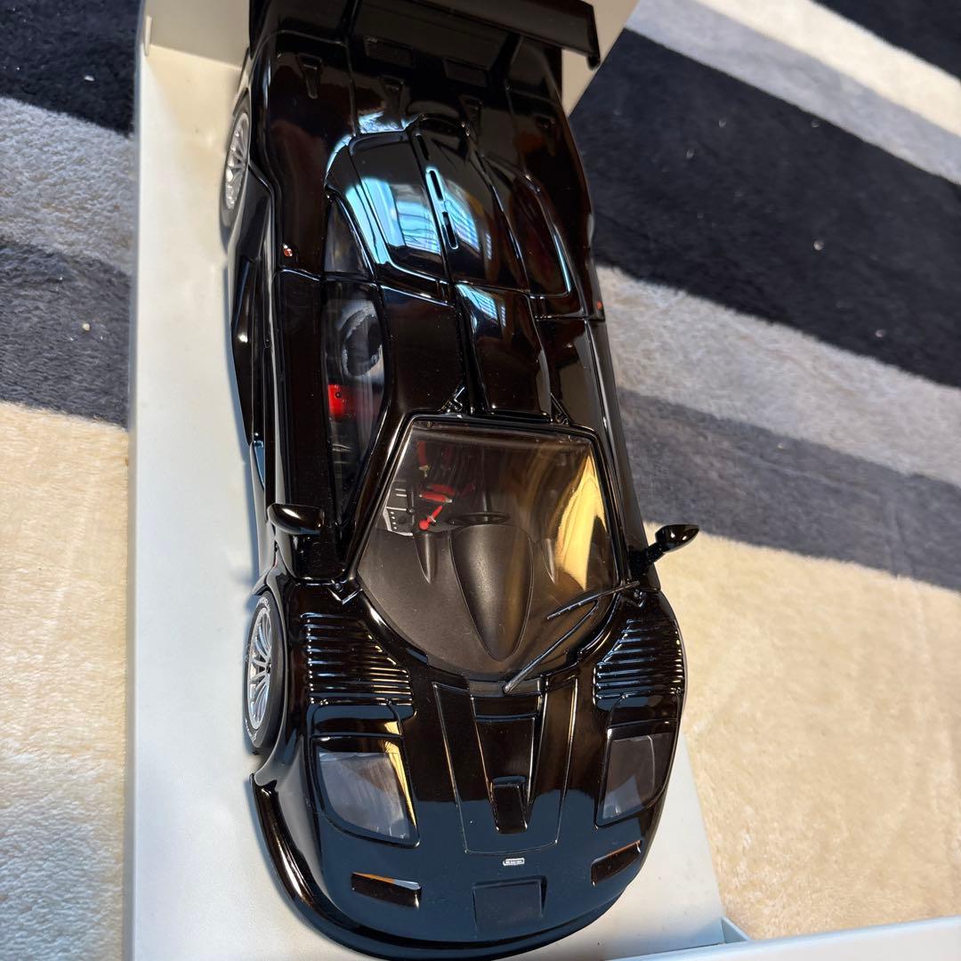 McLaren F1 GTR UT models 1/18スケール