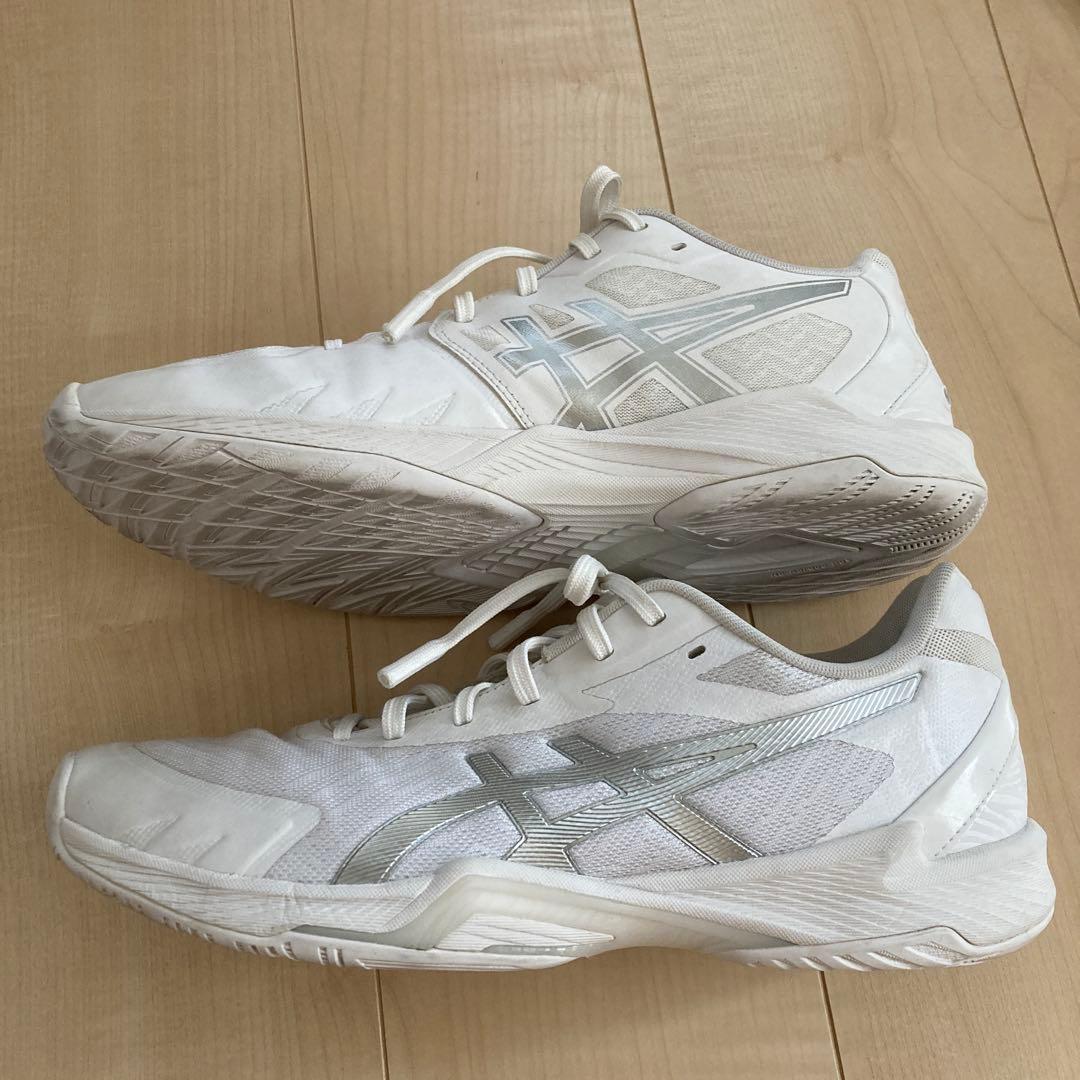 ASICS バレーボールシューズ ホワイト　オーダーシューズ　28.5㎝