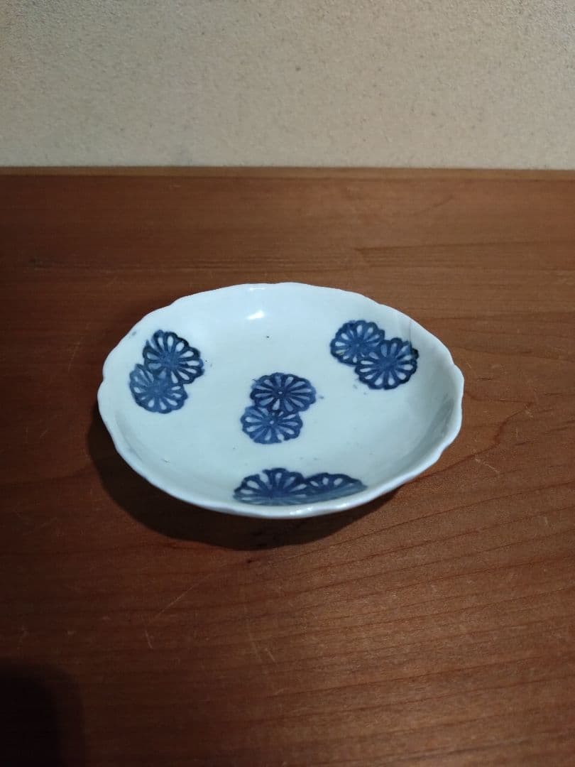 古伊万里 蒟蒻印判 花紋 輪花平盃 小皿