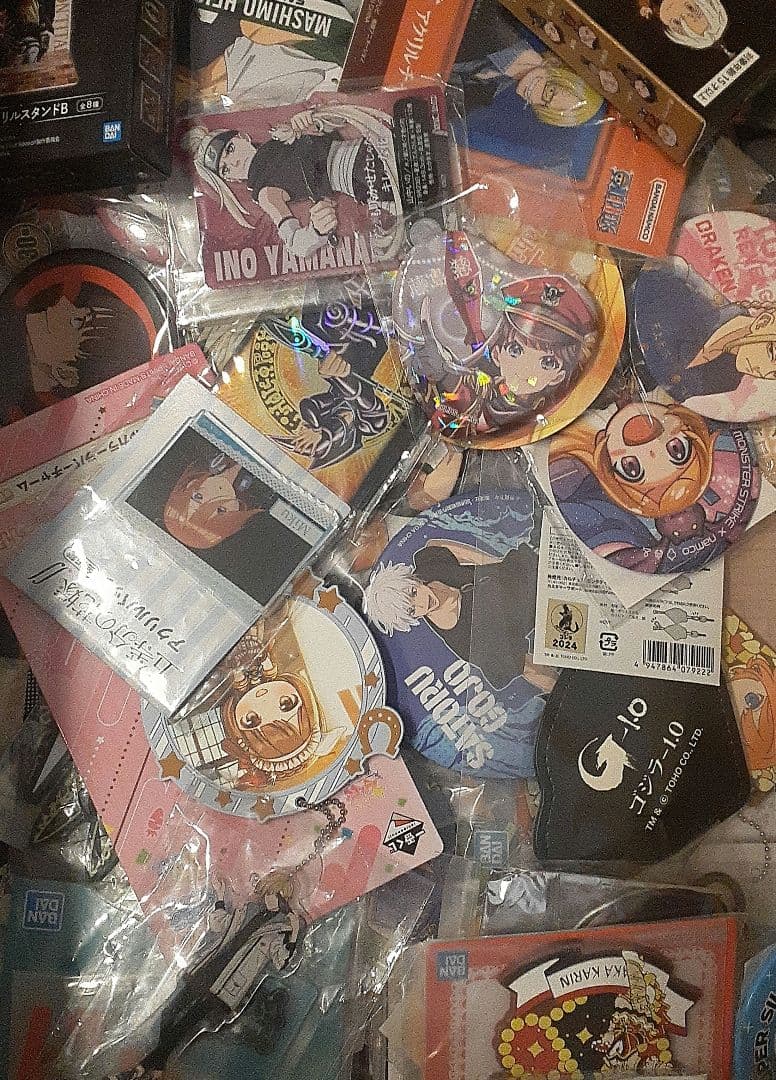 アニメキャラクター一番くじ＆美少女グッズ　等、希少まとめ売り合計1000点以上