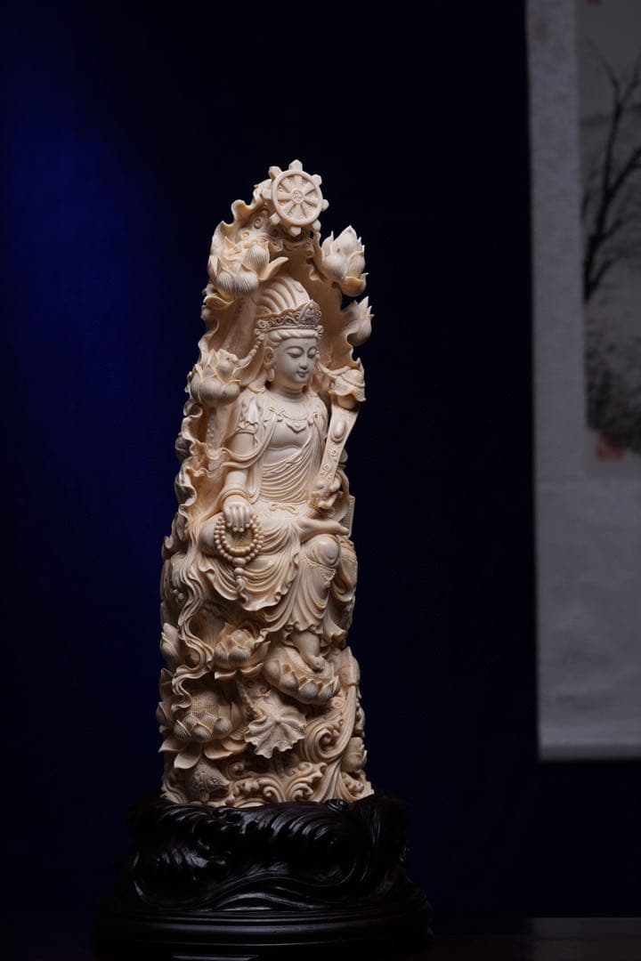 天然マンモス牙美しい手作り彫刻如意観音 置物