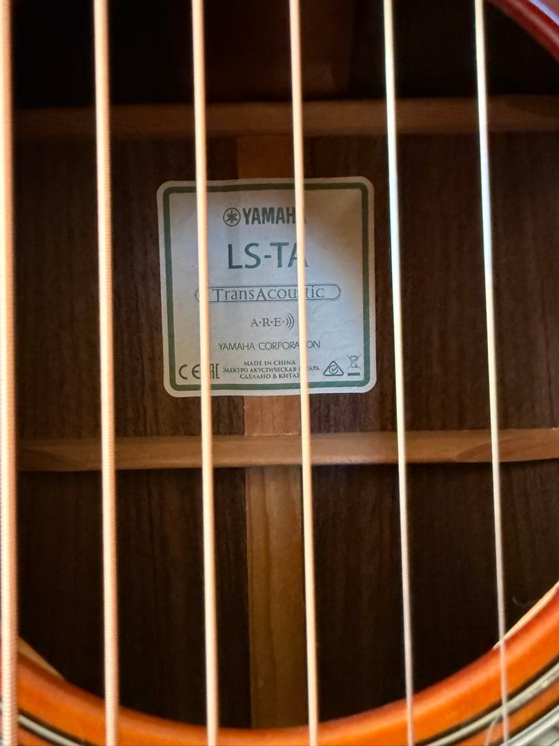 YAMAHA トランスアコースティックギター （LS-TA BS）　弦高調整済み