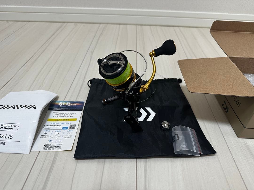 Daiwa23レガリス4000cxh リールスタンド付