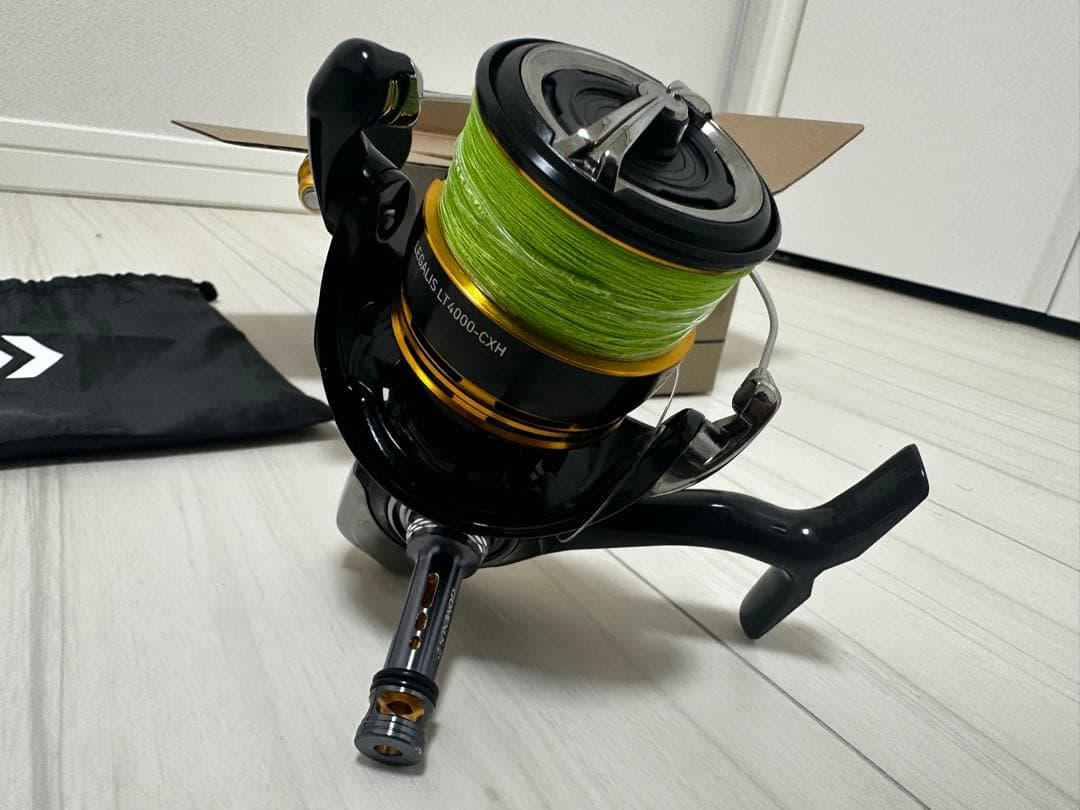 Daiwa23レガリス4000cxh リールスタンド付