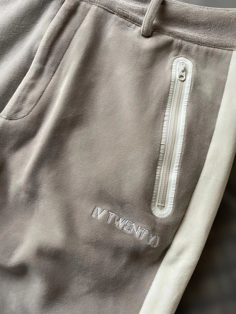 V12 グレー パンツ Lサイズ