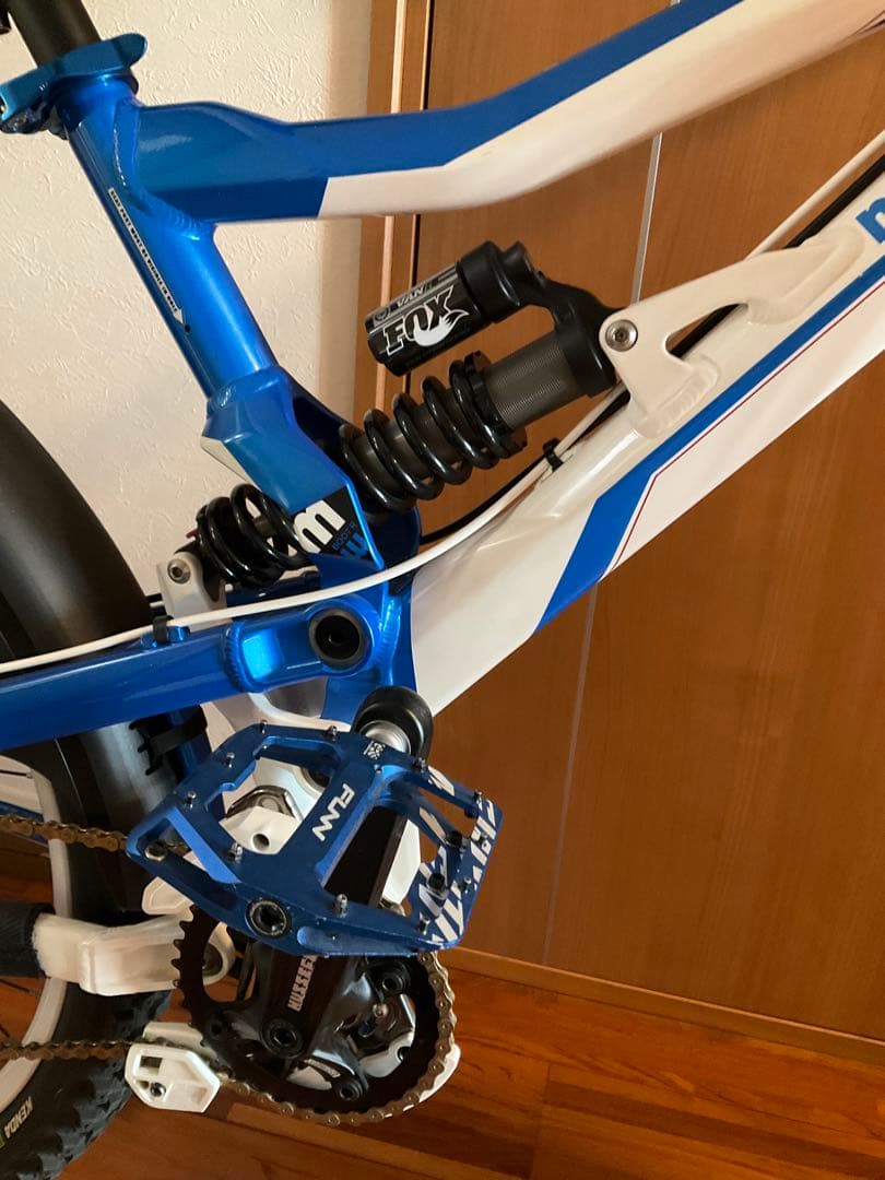 MON BOOT'R EXPERT 2012モデル