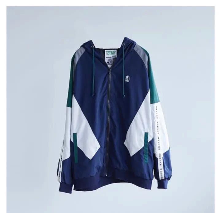 新品未開封 ずっと真夜中でいいのに フード付ジャケット XLサイズ 洗濯機付