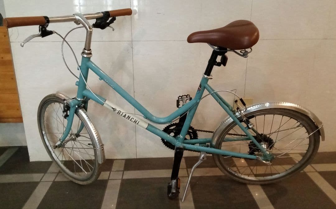 Bianchi Merlo ビアンキ メルロー ミニベロ20インチ 多少調整必要