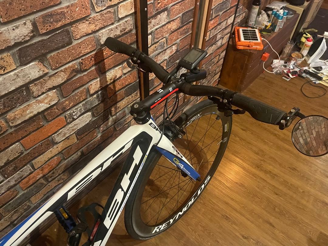 BH G4 カーボン レイノルズカーボンホイール アルテグラR8000グループ組