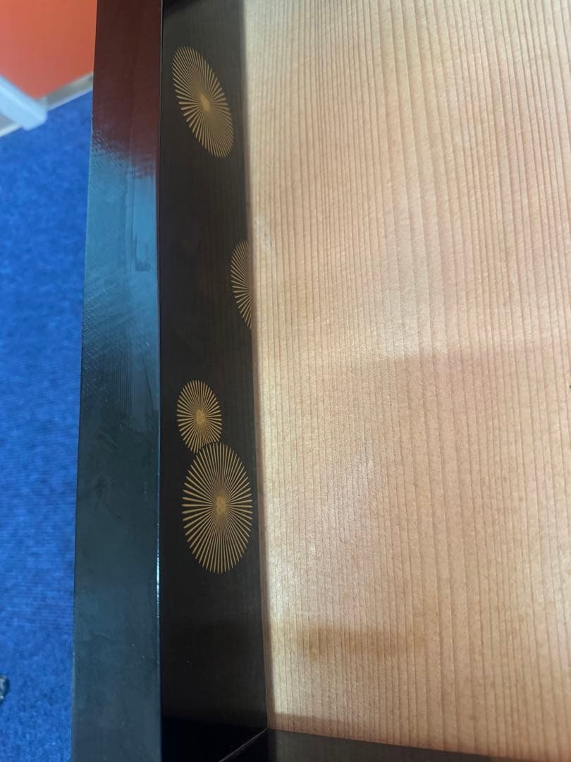 1736 茶道具 黒真塗 唐松蒔絵 炉縁 【北浜宗真】共箱　美品