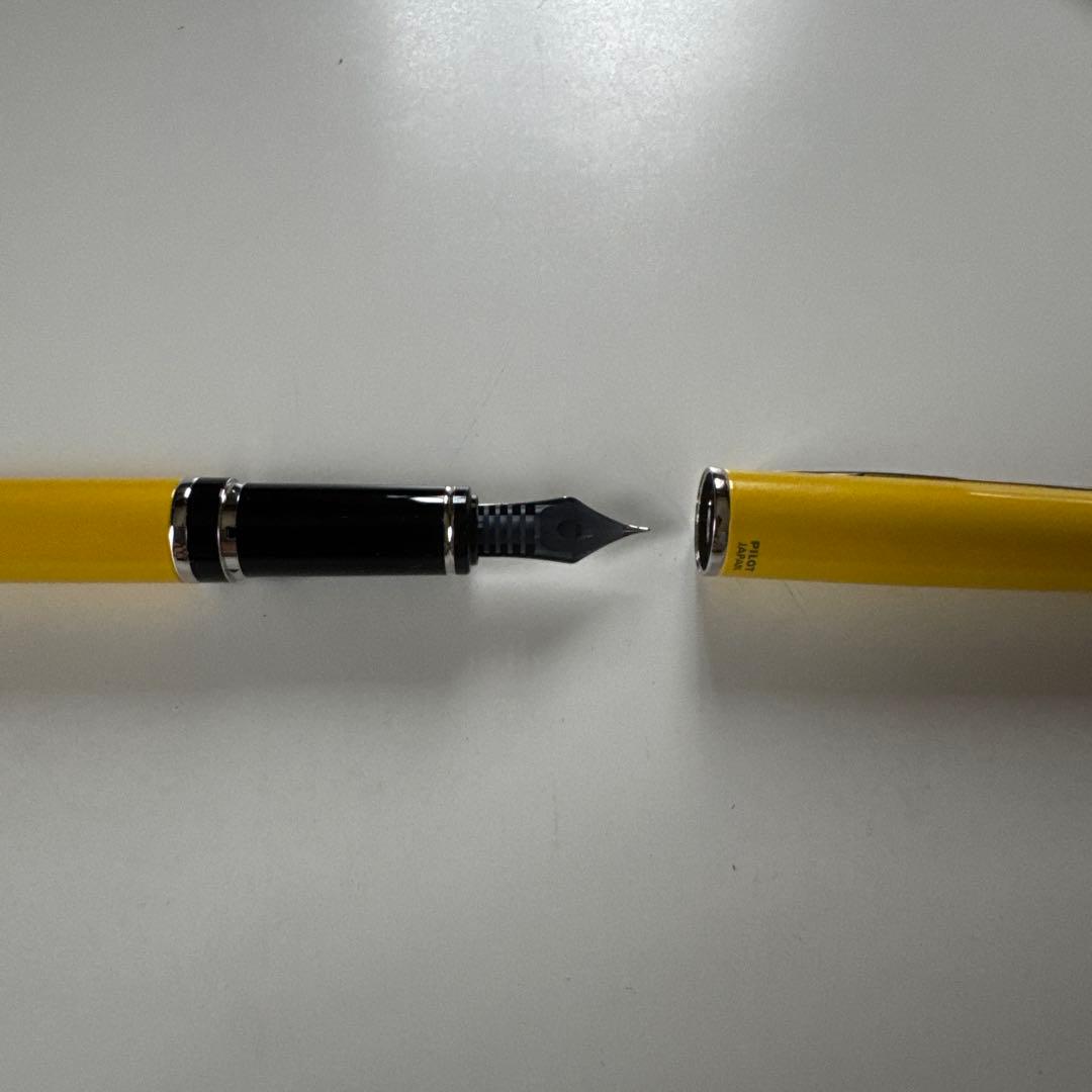 パイロット　限定万年筆　Ｆニブ　細字　グランセ　オランジューム
