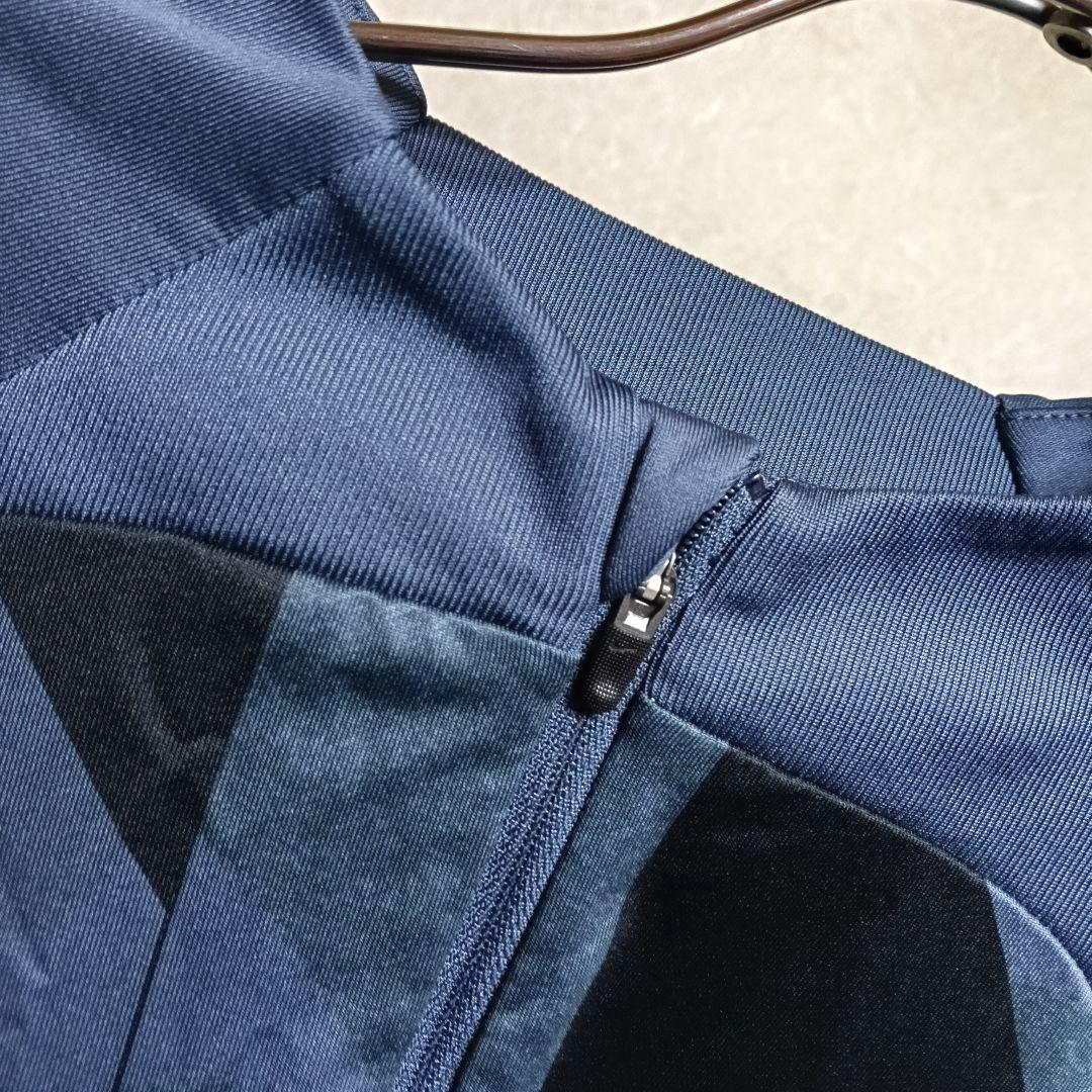 バルセロナ 23-24 1/4ジップ ストライクプレマッチシャツ ネイビーブルー