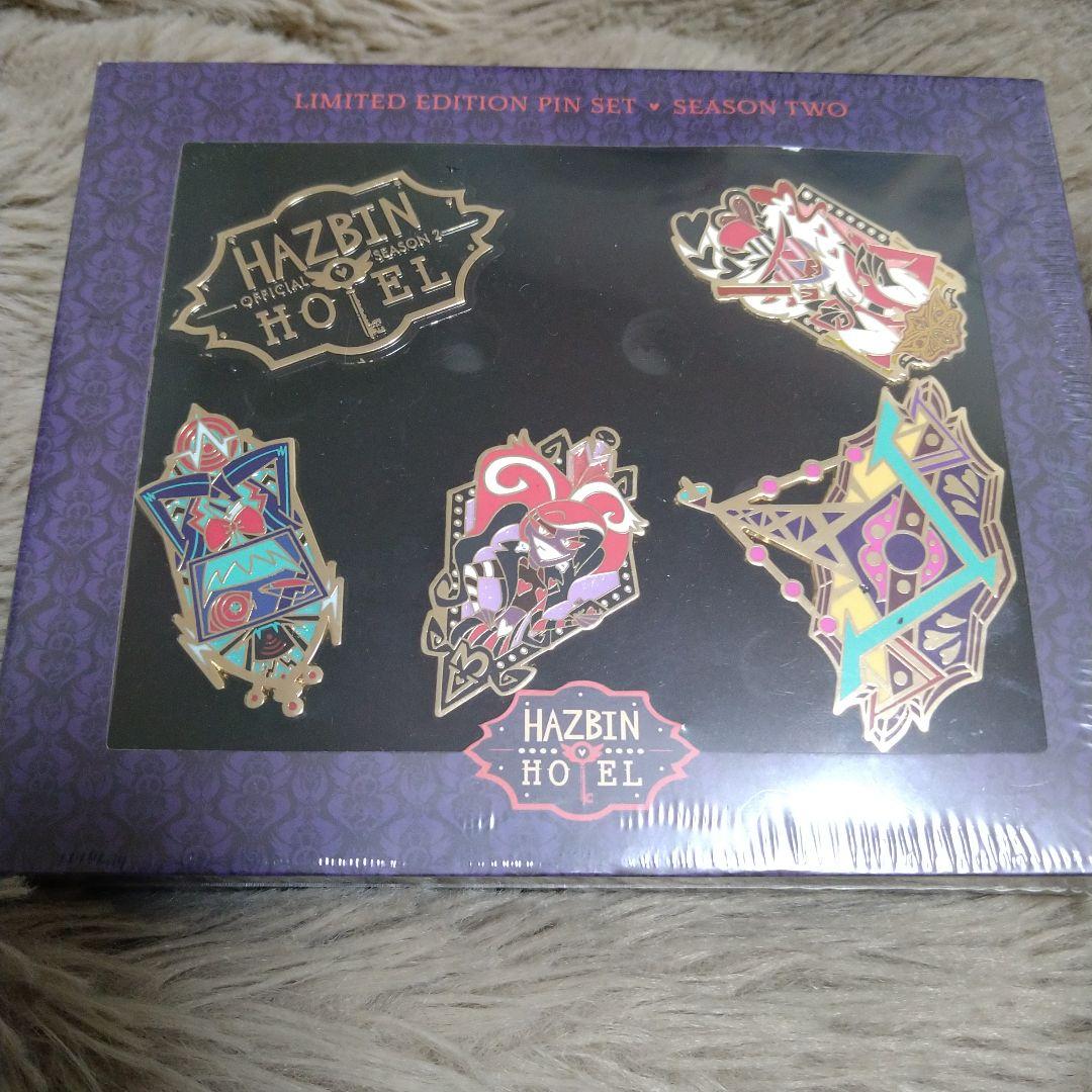 ま*る様 ハズビンホテル プレオーダー限定 ピンバッジ ピンズ ヴォックス ヴァ