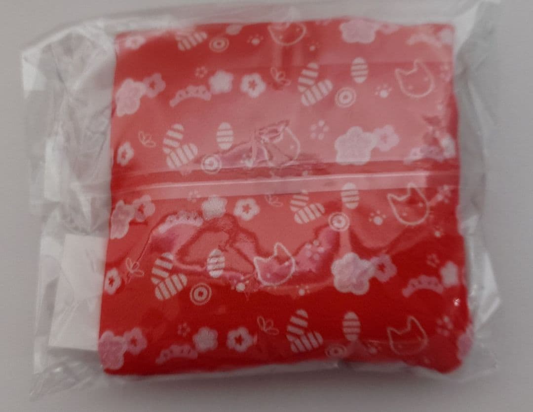 ねんどろいど 初音ミク 招きミクVer 黒招きミクVer. 専用猫座布団付き