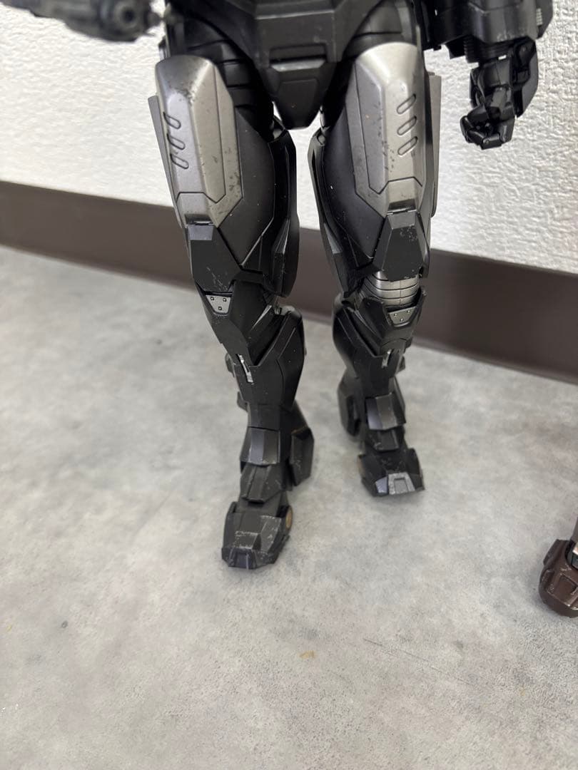 【Hot Toys】アイアンマン＆ウォーマシン 2体セット 約30cm