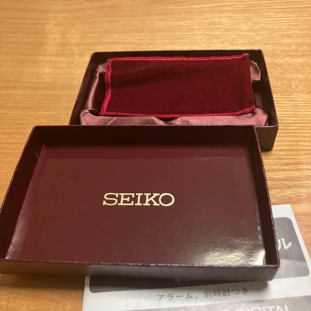 お値下げ！SEIKO セイコークオーツデジタルポケットアラーム
