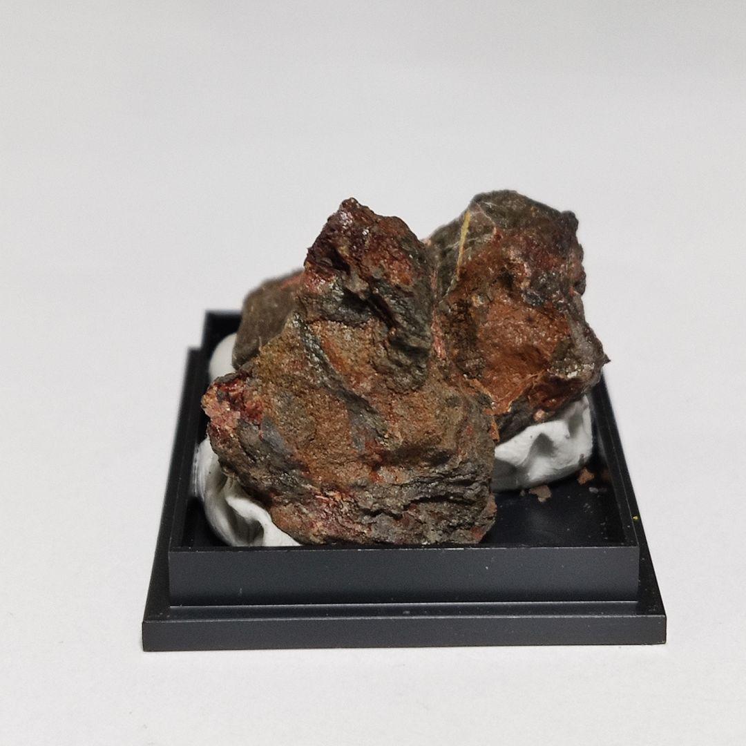 希少！パワーストーン　天然石　原石　桜石　母岩付　ケース入り　No.178