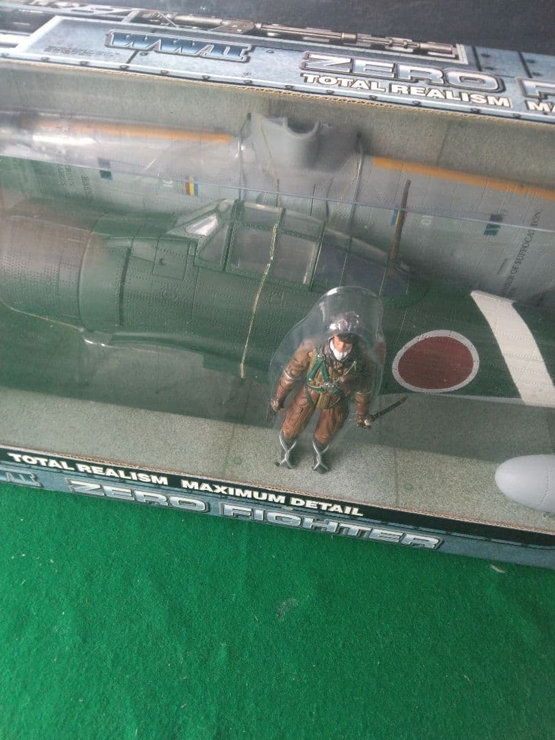21st CENTURY TOYS 1/18 ZERO FIGHTER 零戦