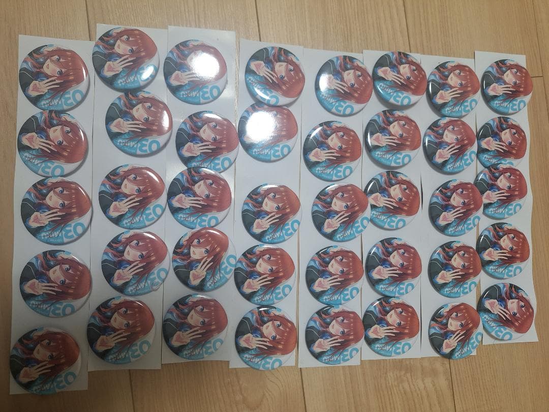 映画 五等分の花嫁 三玖 缶バッジ 40個