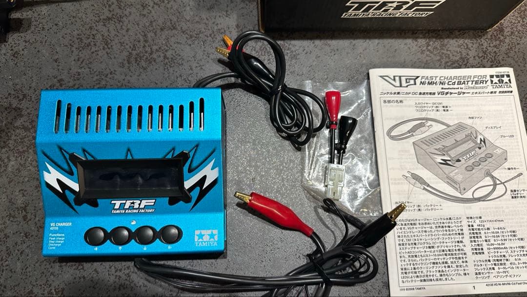ミニ四駆　TRFタミヤ　VGチャージャー 充電器　マッチモア セルマスター同等品