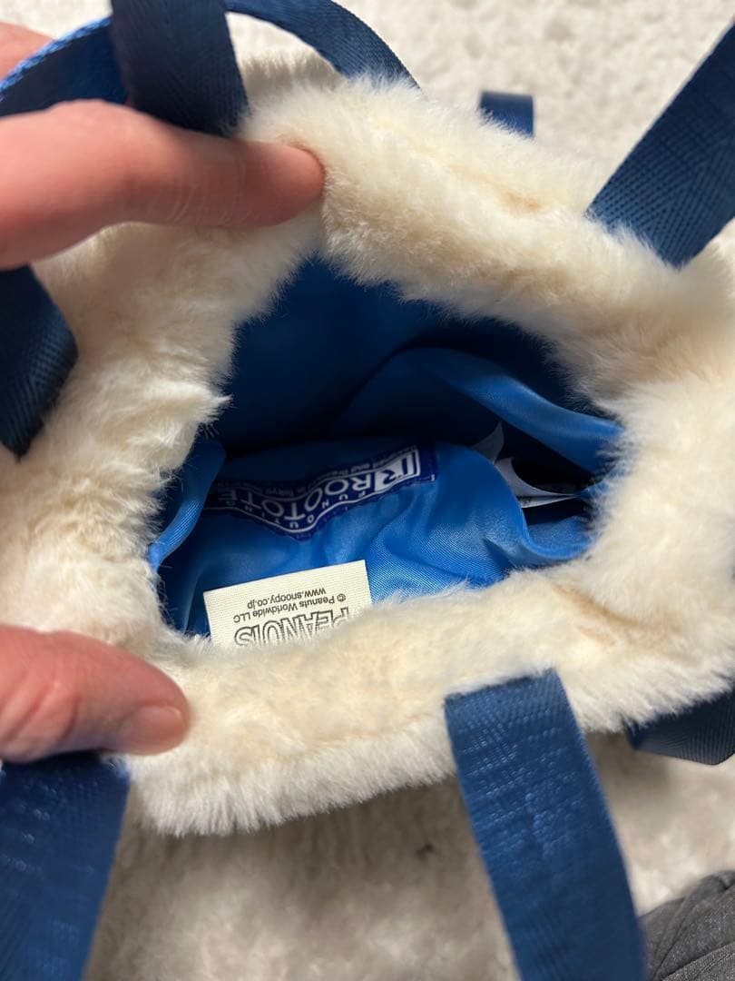 値下げ新品未使用☆おらふ☆ルートート☆スヌーピー☆ショルダーバック