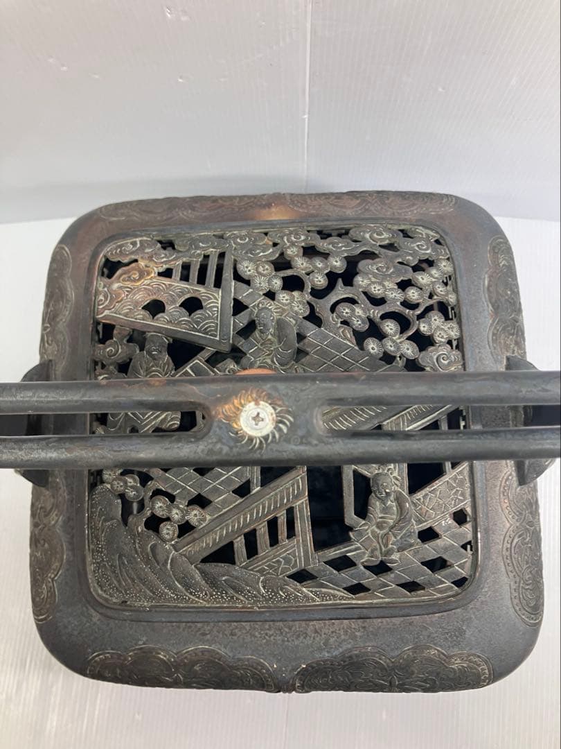 【5.8kg重厚】大明宣徳年製刻印 大型 銅製手炉 浮彫 透かし蓋 香炉 骨董品