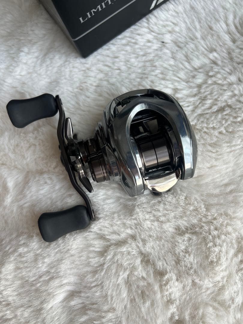 ダイワ 25 スティーズ リミテッド CT SV TW 70XHL 左