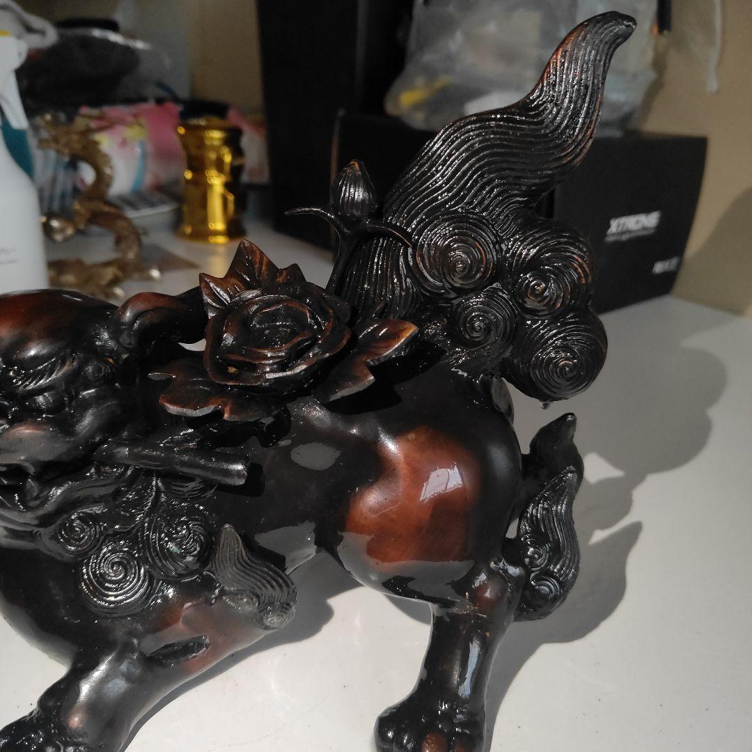 【美品】牡丹獅子 照雲作　青銅製　置物 黒漆調 魔除け 縁起物 彫刻