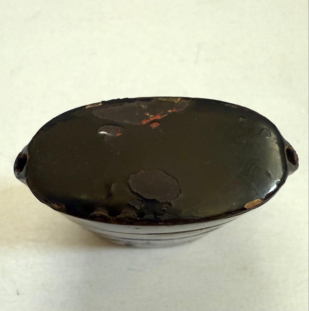 漆器印籠　時代　紐なし