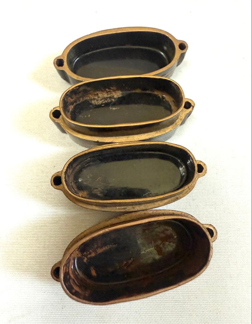 漆器印籠　時代　紐なし