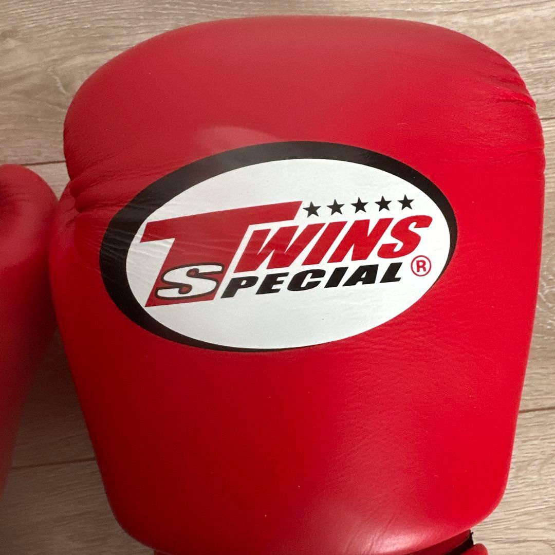 TWINS SPECIAL レザー ボクシンググローブ 12oz レッド