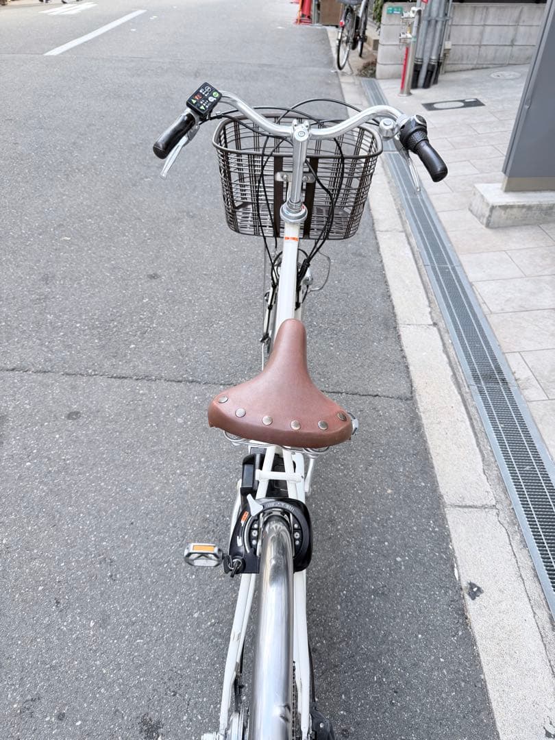 大阪府　ヤマハ　ホワイト 電動アシスト自転車 26インチ