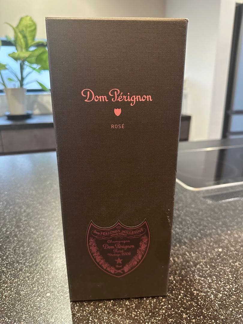 ドンペリ　ロゼ　ビンテージ　2006