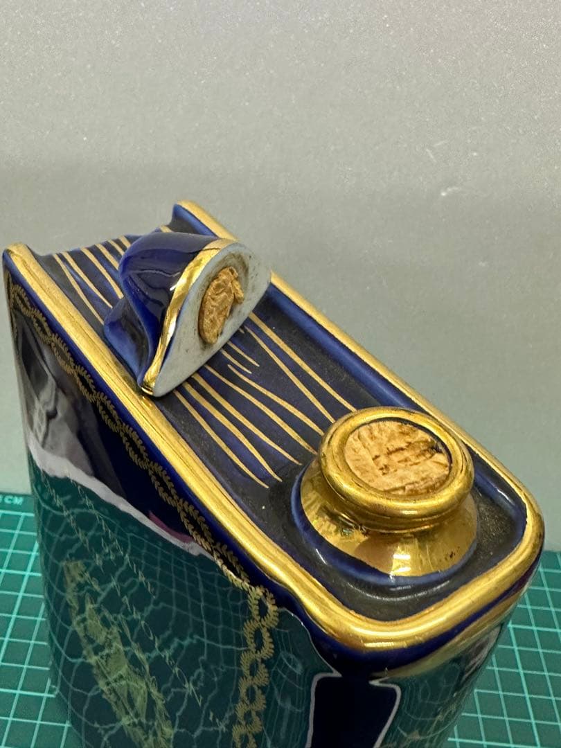 カミュ ナポレオン コニャック 陶器ボトル 藍色 リモージュ 700ml