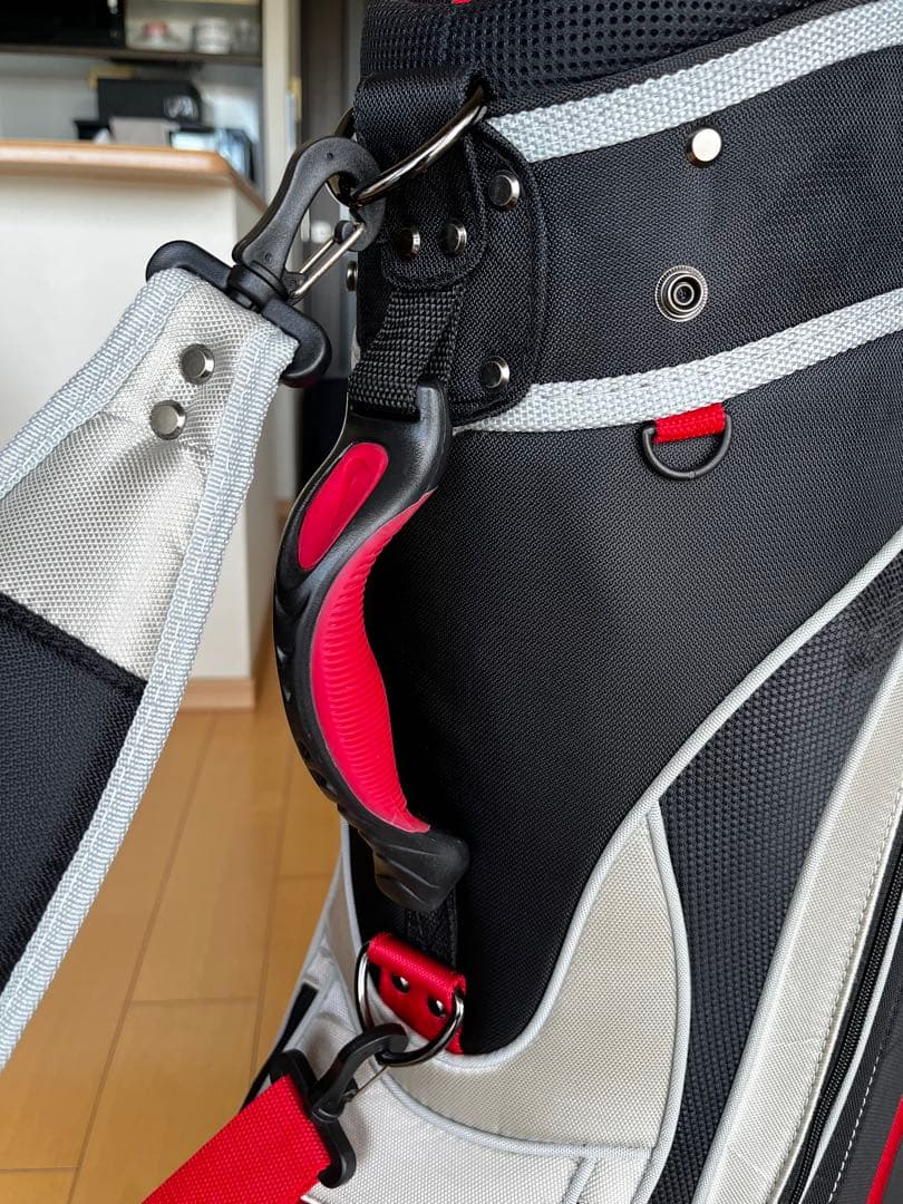 美品完売品　希少ナイキゴルフ　スポーツ　アクティブカートキャディバッグ 黒×赤