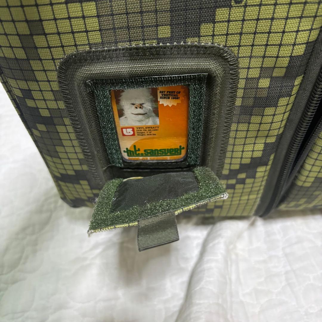 【希少】BURTON 大容量 65-70L キャリー バック スノボー　スキー