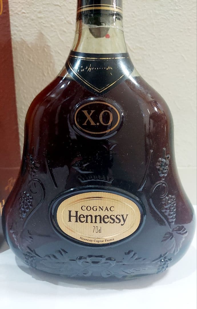 Hennessy X.O. コニャック 700ml 古酒グリーンボトル　ヘネシー