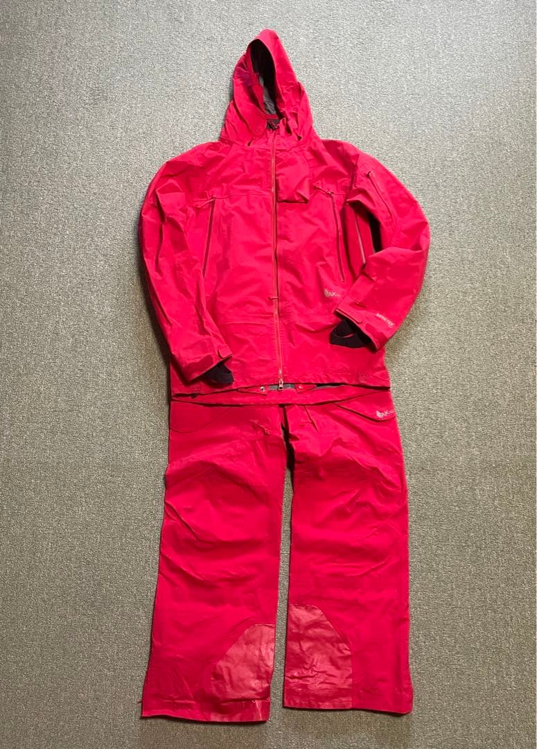 BURTON AK457 上下セット