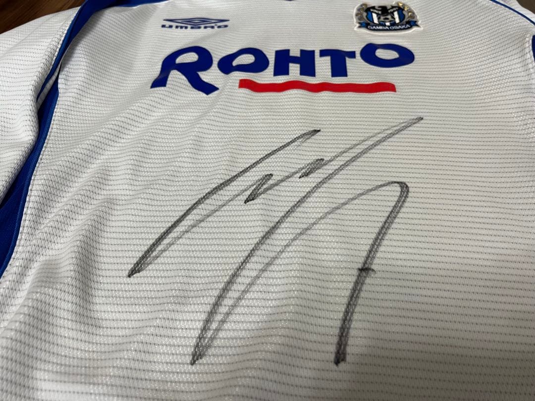 ガンバ大阪 遠藤保仁 直筆サイン入り 支給練習着 O-XO