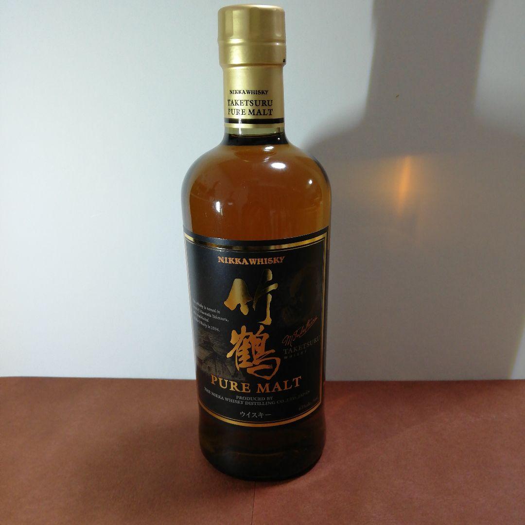 ニッカウヰスキー 竹鶴 ピュアモルト 700ml　　外箱付き