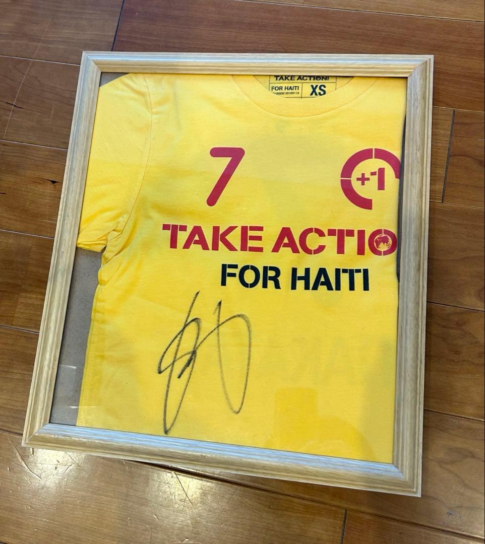 中田英寿　直筆サイン入り　ジュニアTシャツ Take Action