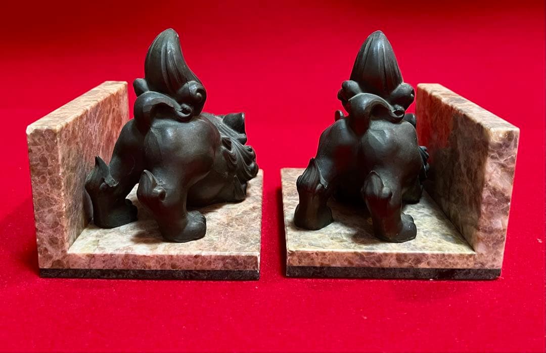 獅子 狛犬 本立て スタンド 文房具 オブジェ　置物