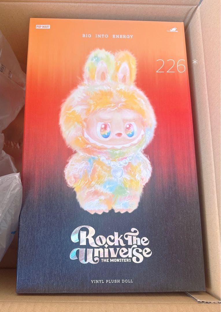 【完全未開封】ラブブ ROCK THE UNIVERSE ぬいぐるみ 37cm