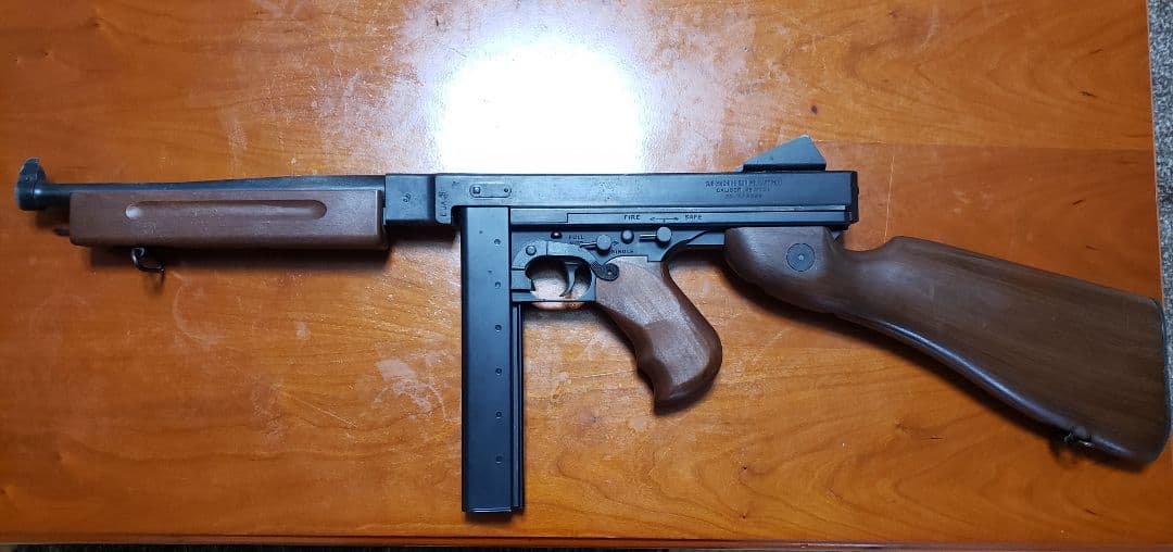 サブマシンガン フルオート/セミオート